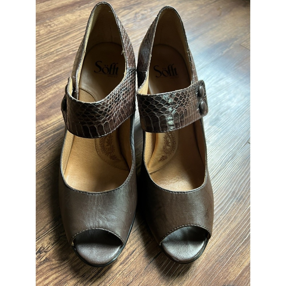 Sofft Women's Mary Jane Pumps Size 10 M Leather Upper Lining &Socks Open Toe Br